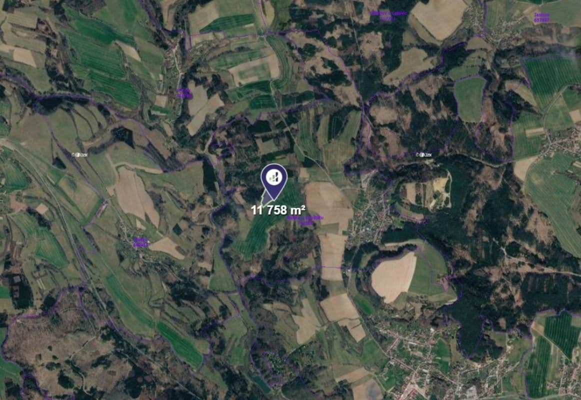 Prodej pozemku 11.758 m², Kunštát, Jihomoravský kraj Prodej pozemku 11.758 m², Kunštát, Jihomoravský kraj