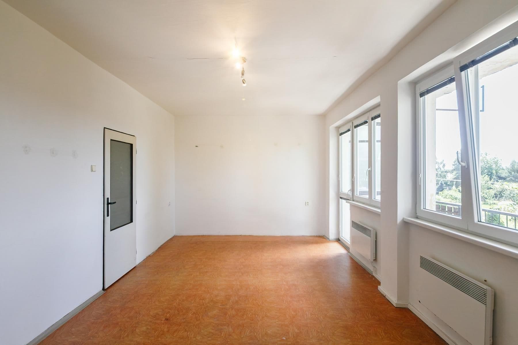 Prodej bytu 3+1 73 m², Břežany II, Středočeský kraj Prodej bytu 3+1 73 m², Břežany II, Středočeský kraj