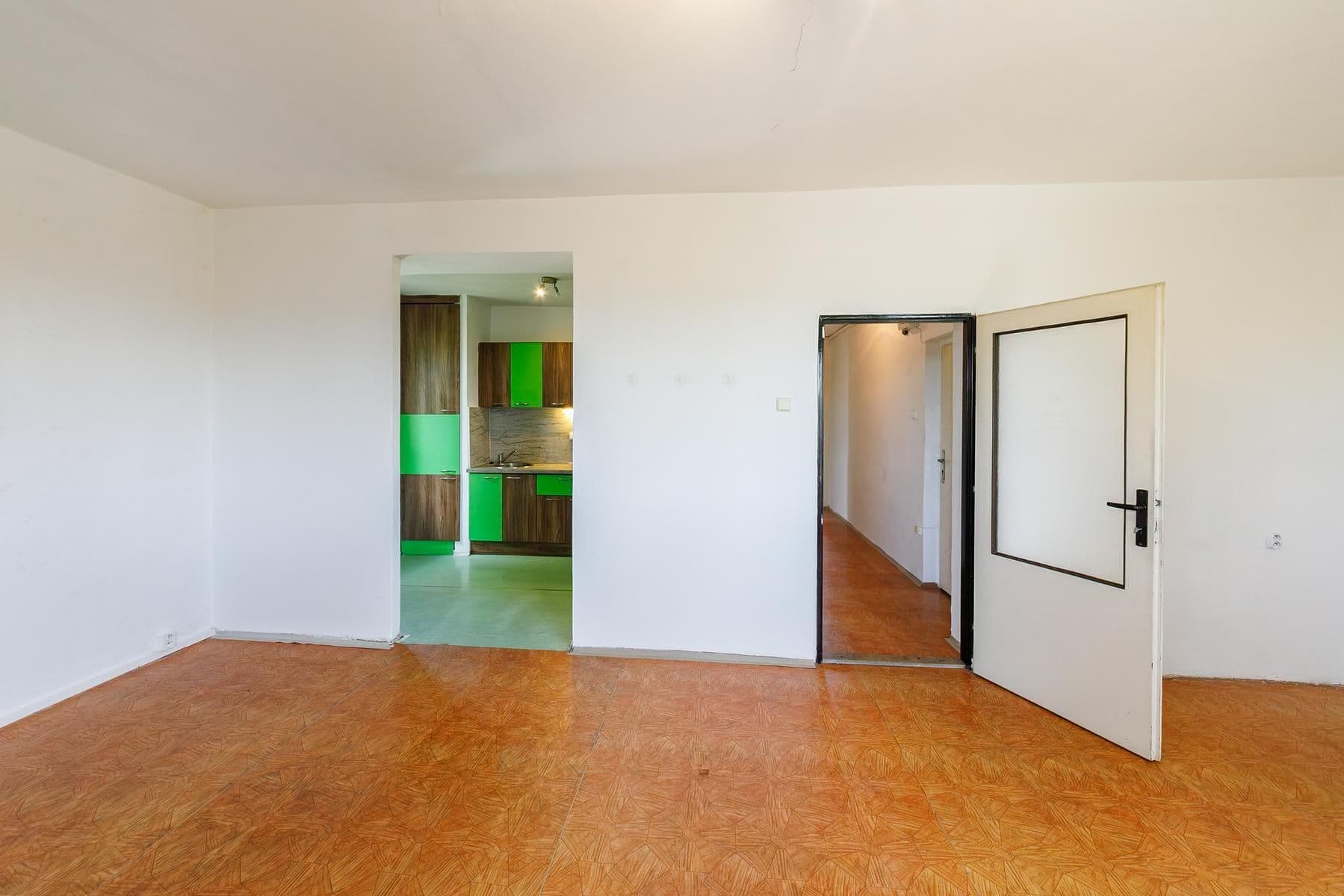 Prodej bytu 3+1 73 m², Břežany II, Středočeský kraj Prodej bytu 3+1 73 m², Břežany II, Středočeský kraj