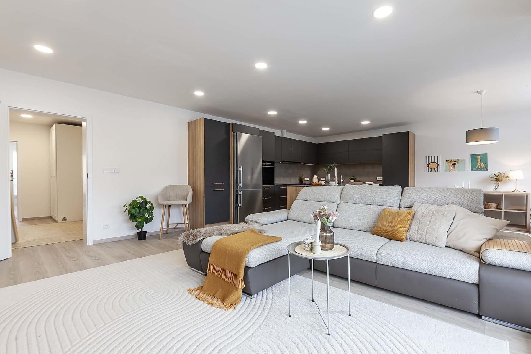 Prodej bytu 2+kk 75 m², Mileny Hážové, Mladá Boleslav, Středočeský kraj Prodej bytu 2+kk 75 m², Mileny Hážové, Mladá Boleslav, Středočeský kraj