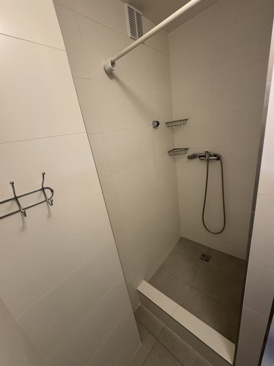 Pronájem bytu 2+kk 51 m², Štefánikova, Praha, Praha Pronájem bytu 2+kk 51 m², Štefánikova, Praha, Praha