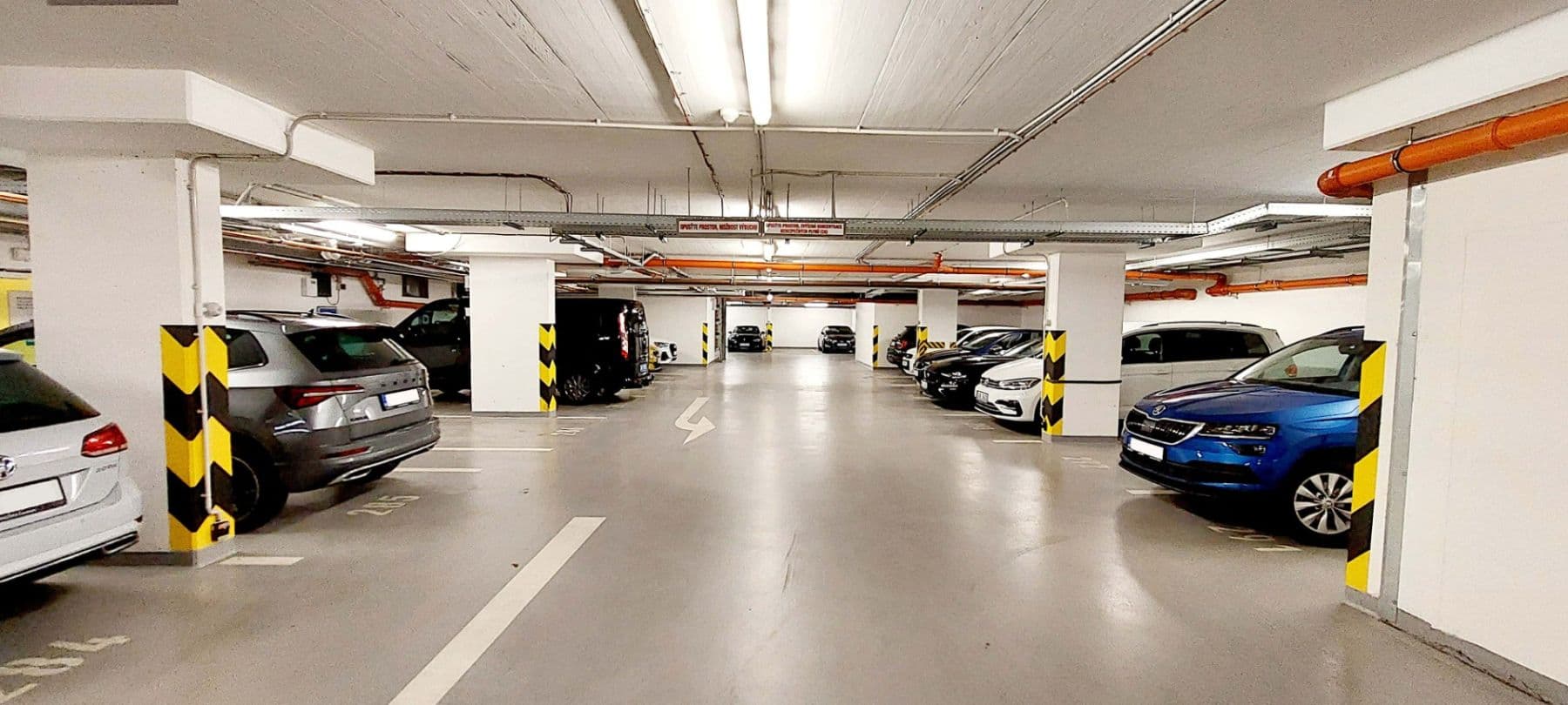 Prodej bytu 2+kk 90 m², Petržílkova, Praha, Praha Prodej bytu 2+kk 90 m², Petržílkova, Praha, Praha