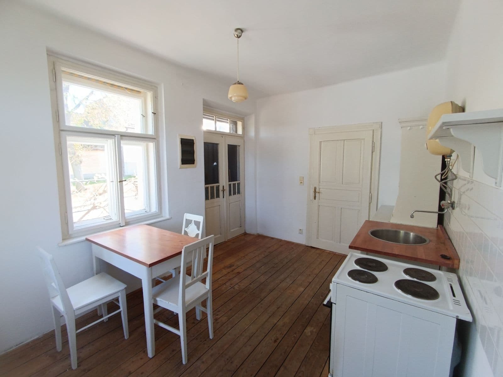 Prodej domu 67 m², pozemek 1.800 m², Stříbrná Skalice, Středočeský kraj Prodej domu 67 m², pozemek 1.800 m², Stříbrná Skalice, Středočeský kraj