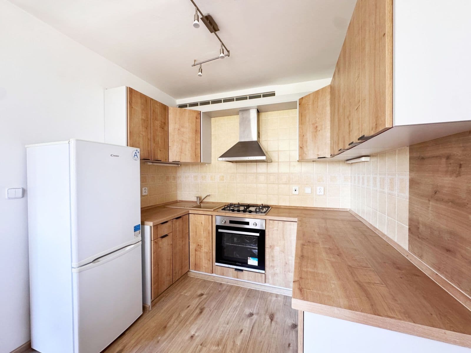 Pronájem bytu 3+kk 70 m², Jílovská, Praha, Praha Pronájem bytu 3+kk 70 m², Jílovská, Praha, Praha