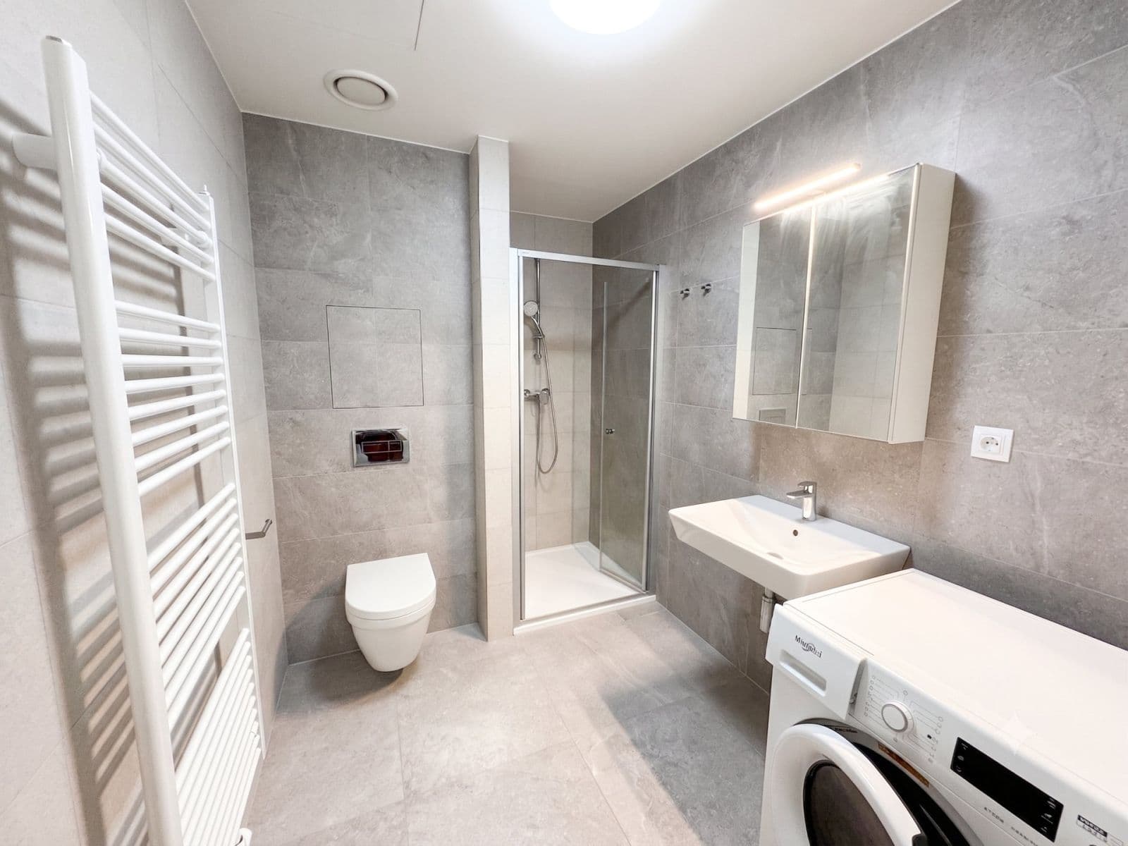 Pronájem bytu 2+kk 48 m², Kovářská, Praha, Praha Pronájem bytu 2+kk 48 m², Kovářská, Praha, Praha