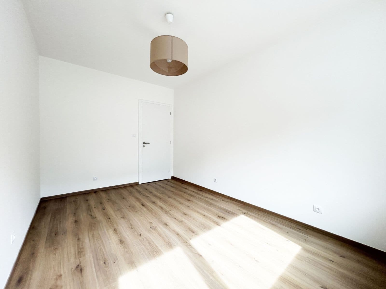 Pronájem bytu 2+kk 48 m², Kovářská, Praha, Praha Pronájem bytu 2+kk 48 m², Kovářská, Praha, Praha