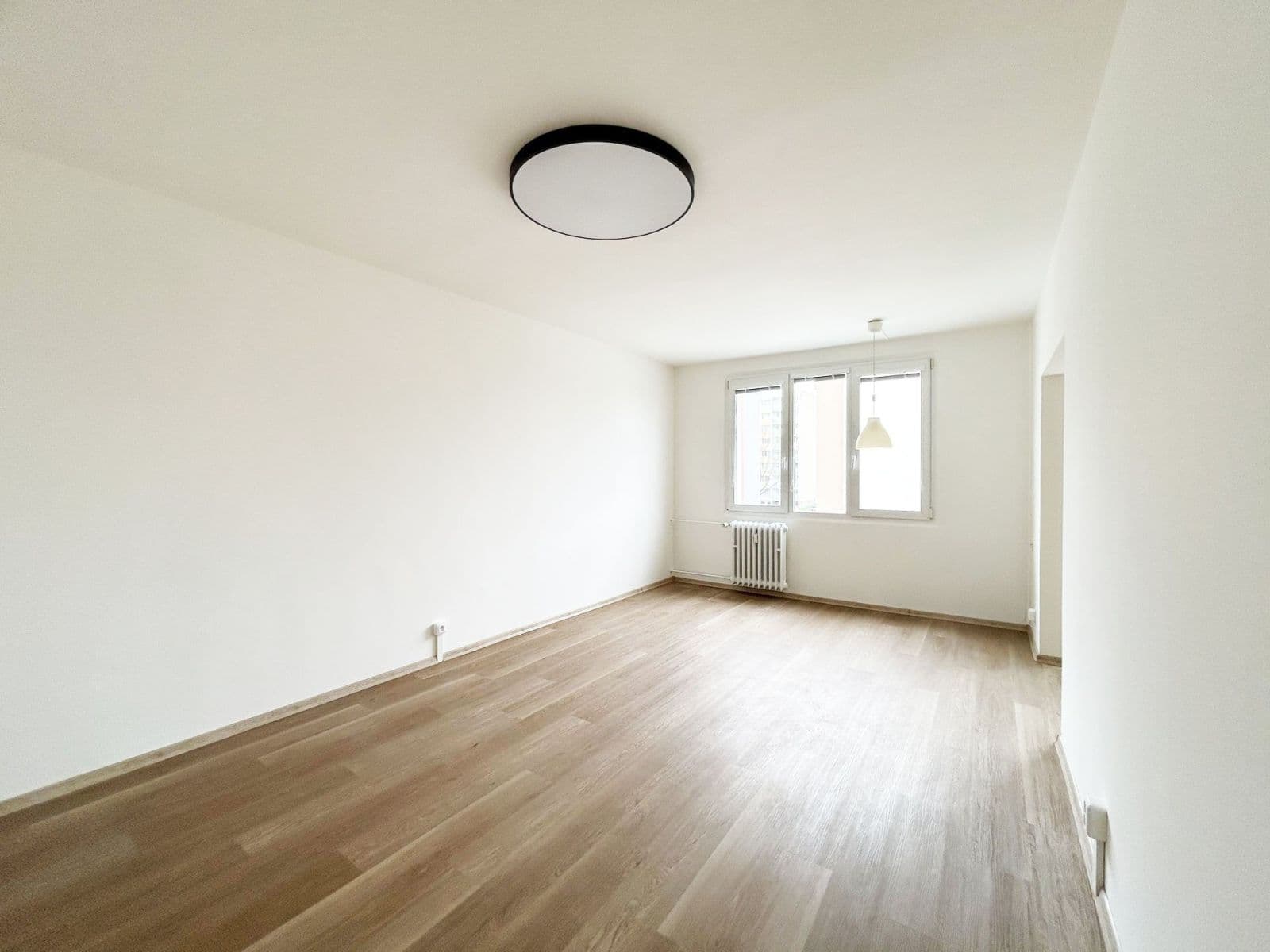 Pronájem bytu 3+1 84 m², Roháčova, Český Brod, Středočeský kraj Pronájem bytu 3+1 84 m², Roháčova, Český Brod, Středočeský kraj
