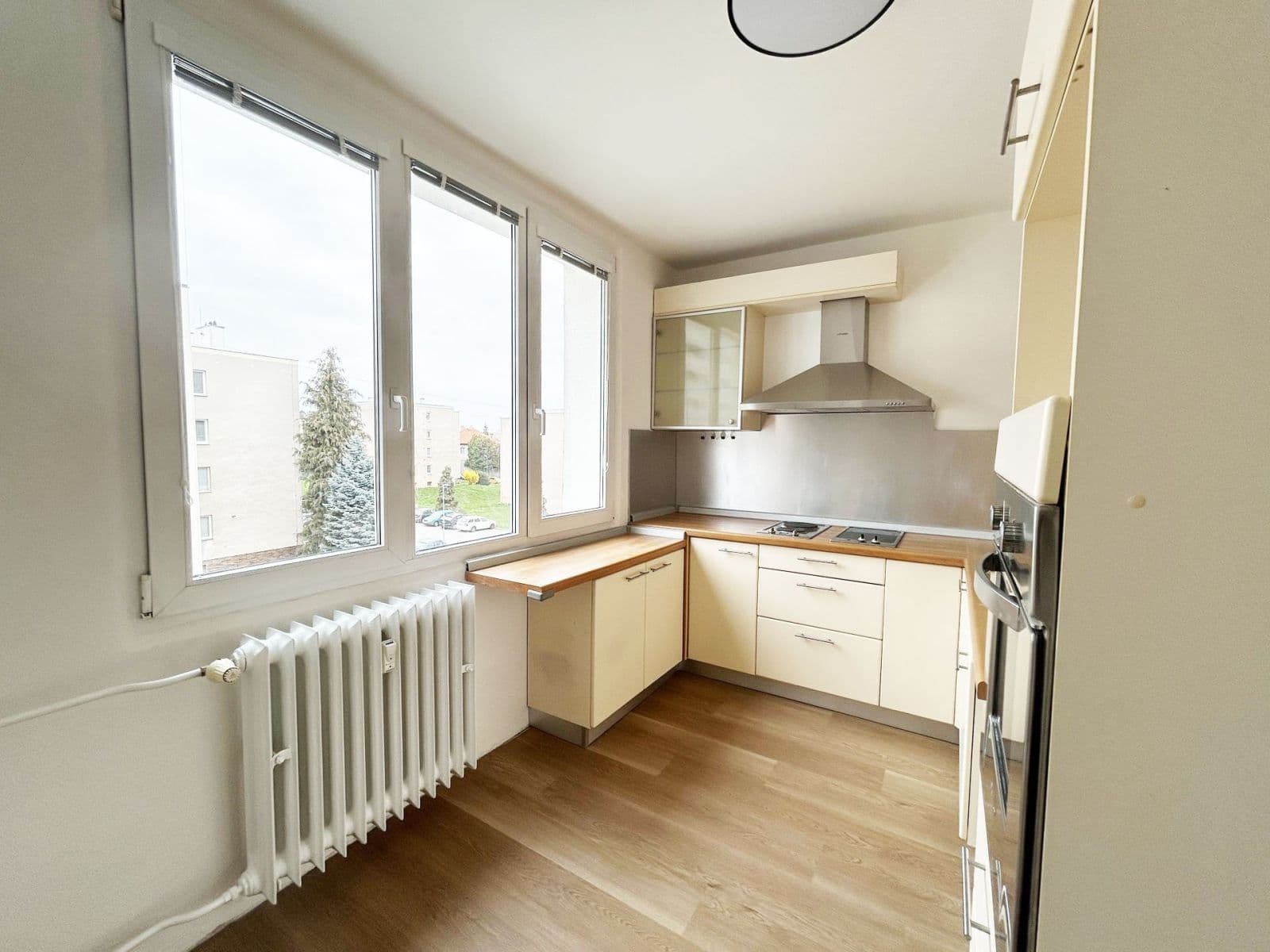 Pronájem bytu 3+1 84 m², Roháčova, Český Brod, Středočeský kraj Pronájem bytu 3+1 84 m², Roháčova, Český Brod, Středočeský kraj