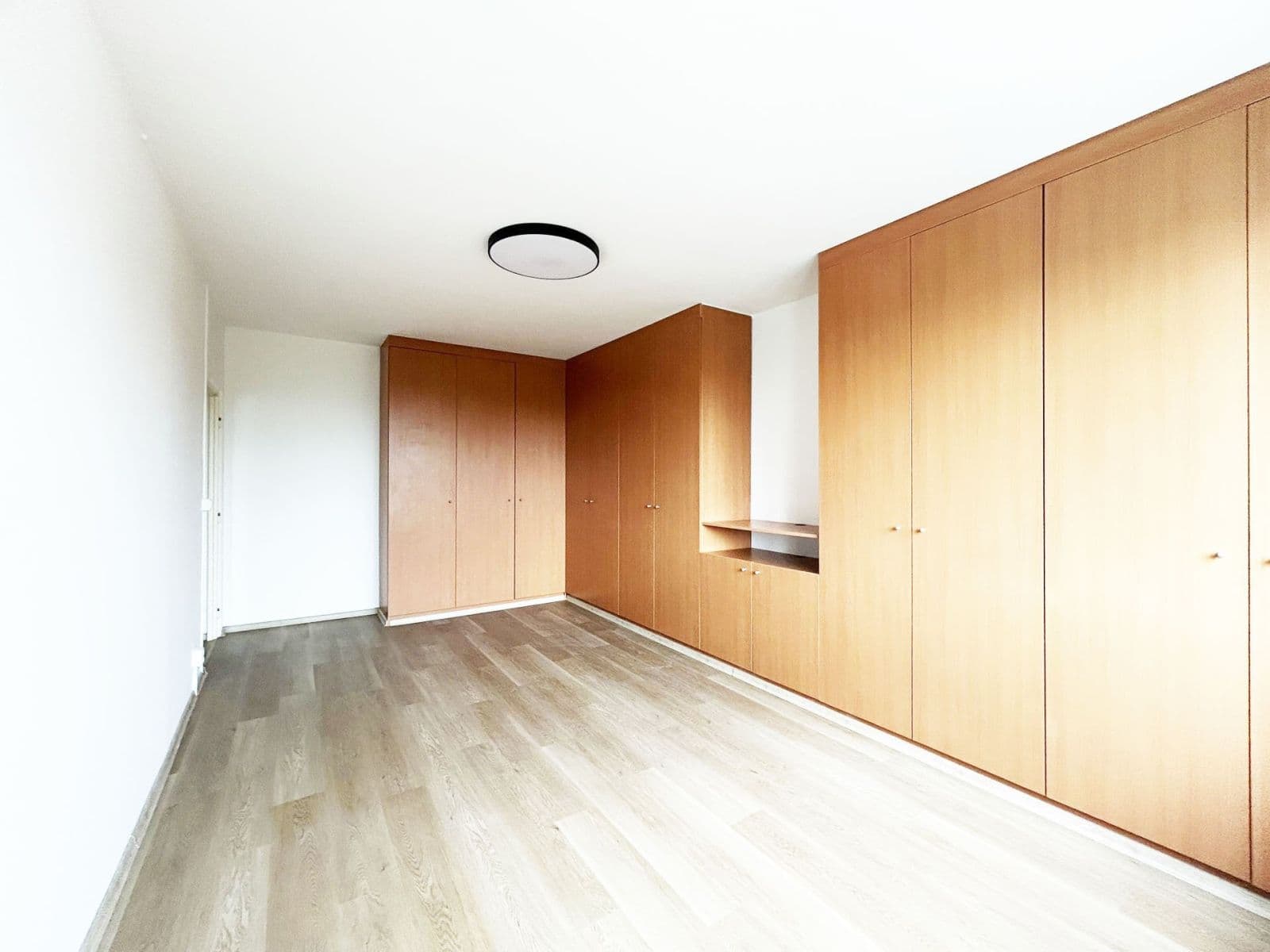 Pronájem bytu 3+1 84 m², Roháčova, Český Brod, Středočeský kraj Pronájem bytu 3+1 84 m², Roháčova, Český Brod, Středočeský kraj
