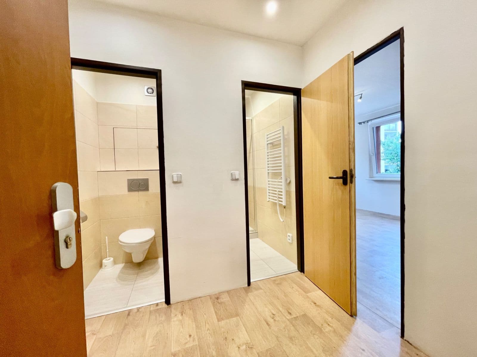 Prodej bytu 1+1 34 m², Trytova, Praha, Praha Prodej bytu 1+1 34 m², Trytova, Praha, Praha