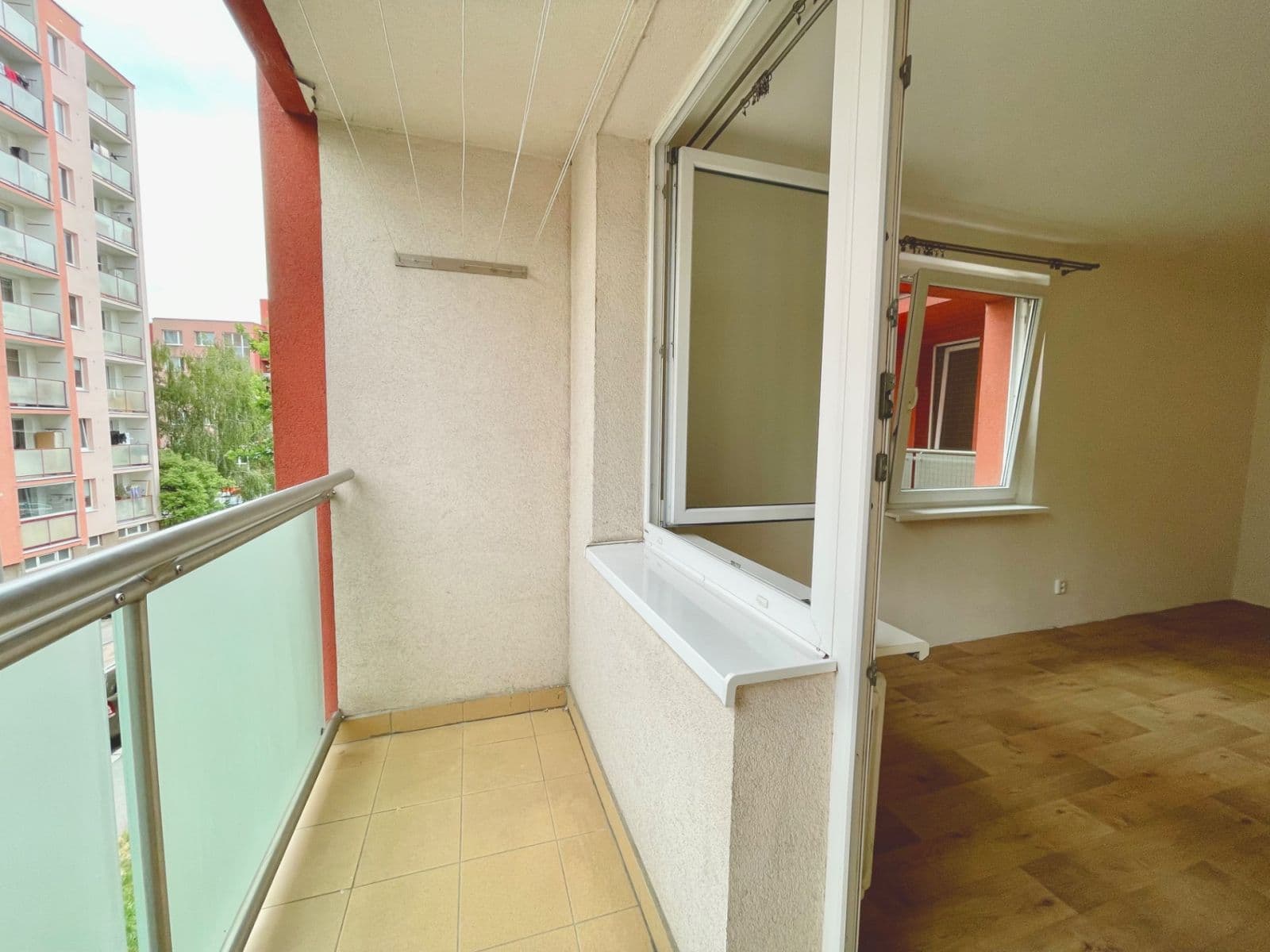 Prodej bytu 1+1 34 m², Trytova, Praha, Praha Prodej bytu 1+1 34 m², Trytova, Praha, Praha