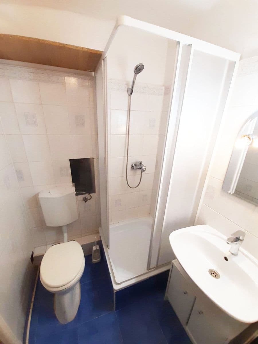 Pronájem bytu 1+1 32 m², Sevastopolská, Kladno, Středočeský kraj Pronájem bytu 1+1 32 m², Sevastopolská, Kladno, Středočeský kraj