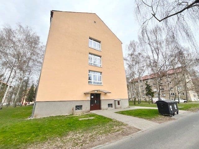 Pronájem bytu 1+1 32 m², Sevastopolská, Kladno, Středočeský kraj Pronájem bytu 1+1 32 m², Sevastopolská, Kladno, Středočeský kraj