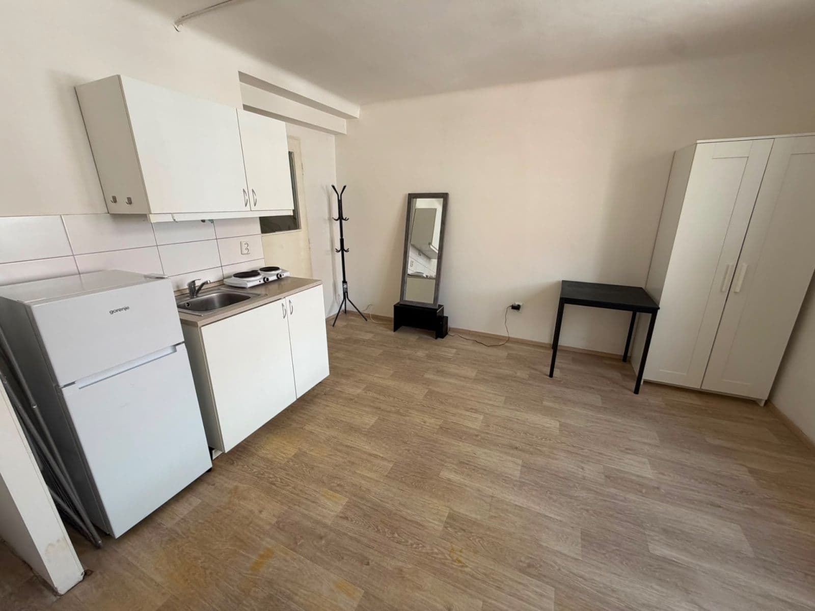 Pronájem bytu 1+kk 23 m², Dačického, Praha, Praha Pronájem bytu 1+kk 23 m², Dačického, Praha, Praha