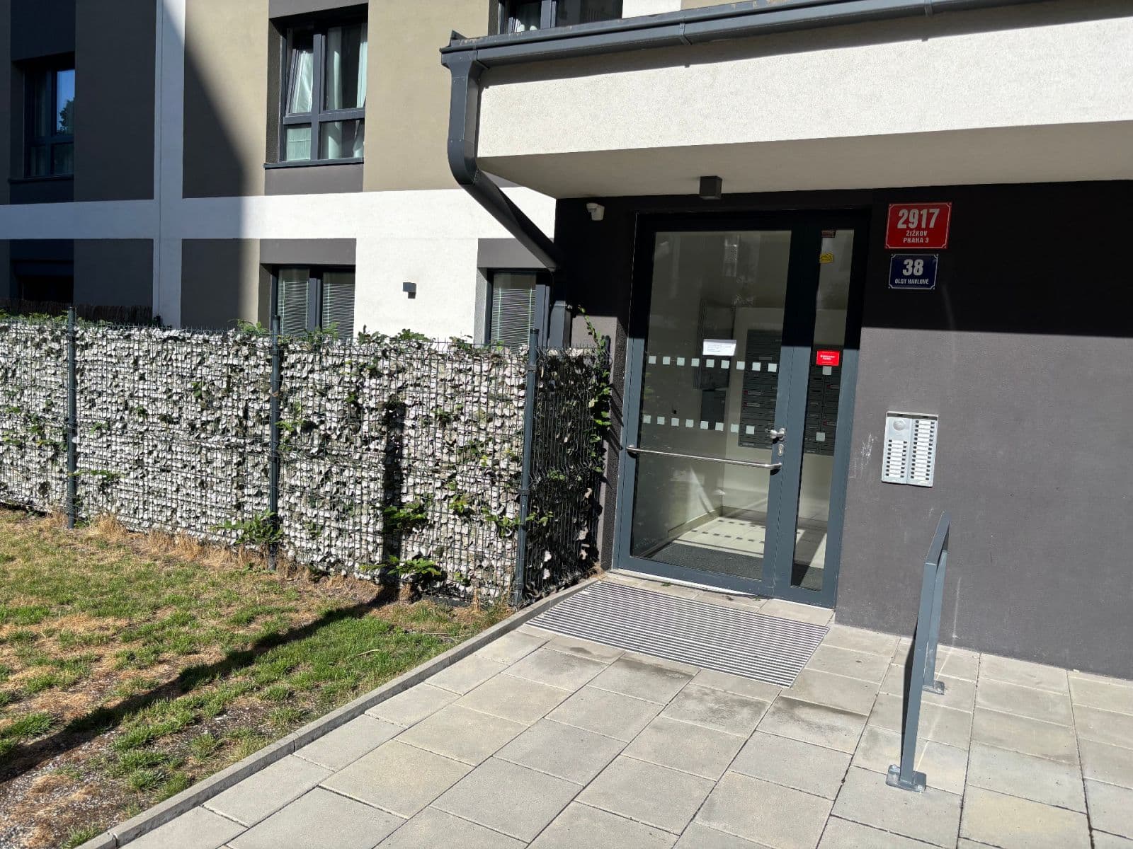 Pronájem bytu 3+kk 75 m², Olgy Havlové, Praha, Praha Pronájem bytu 3+kk 75 m², Olgy Havlové, Praha, Praha