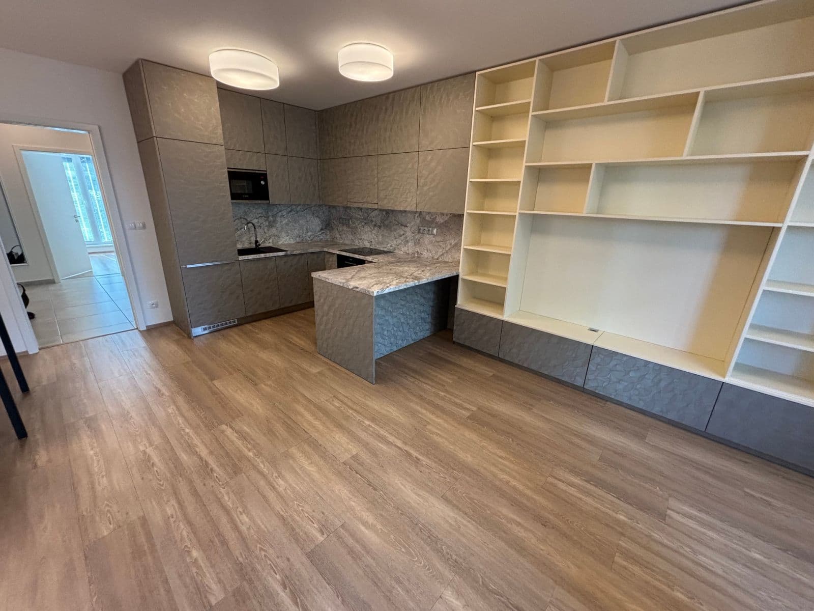 Pronájem bytu 3+kk 75 m², Olgy Havlové, Praha, Praha Pronájem bytu 3+kk 75 m², Olgy Havlové, Praha, Praha