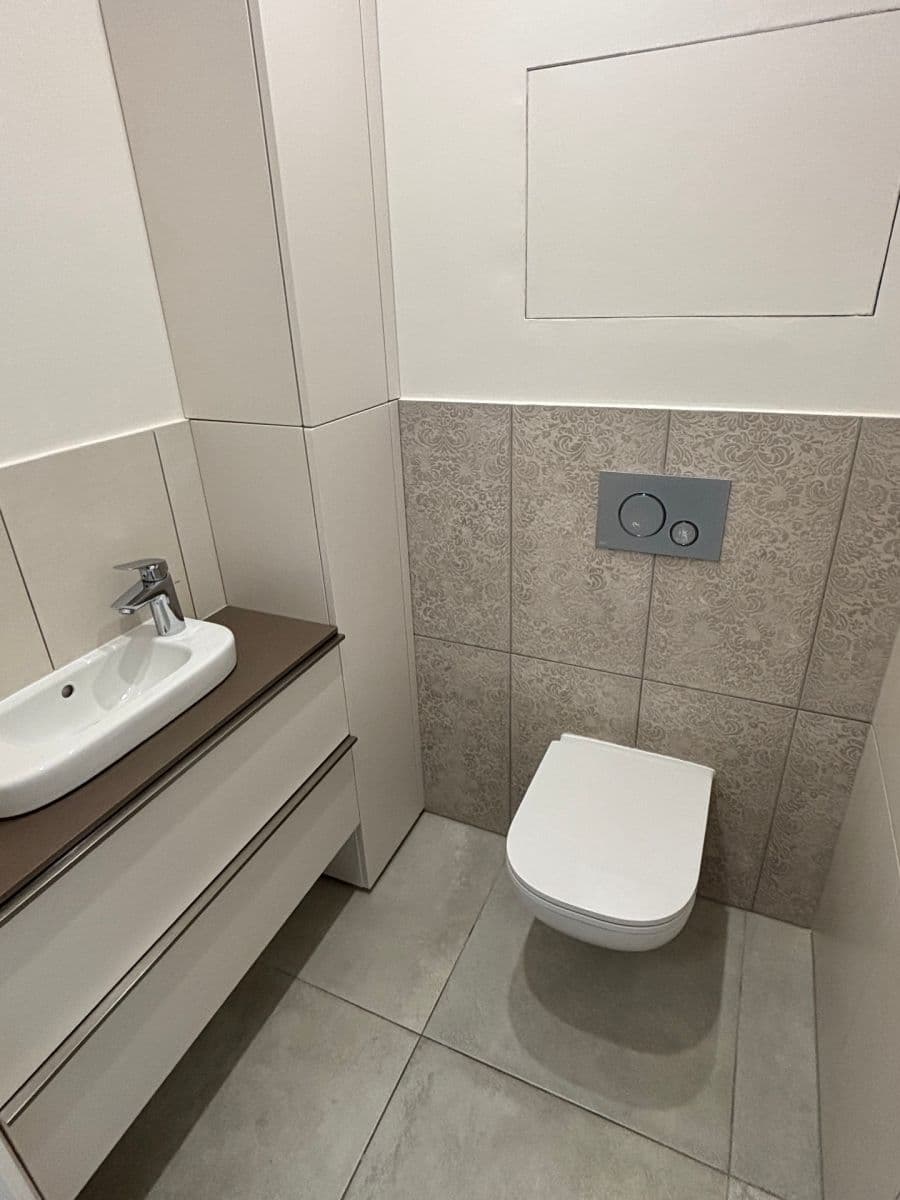 Pronájem bytu 3+kk 75 m², Olgy Havlové, Praha, Praha Pronájem bytu 3+kk 75 m², Olgy Havlové, Praha, Praha