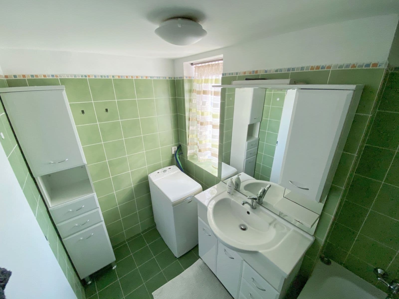Pronájem bytu 4+kk 104 m², Srbínská, Praha, Praha Pronájem bytu 4+kk 104 m², Srbínská, Praha, Praha