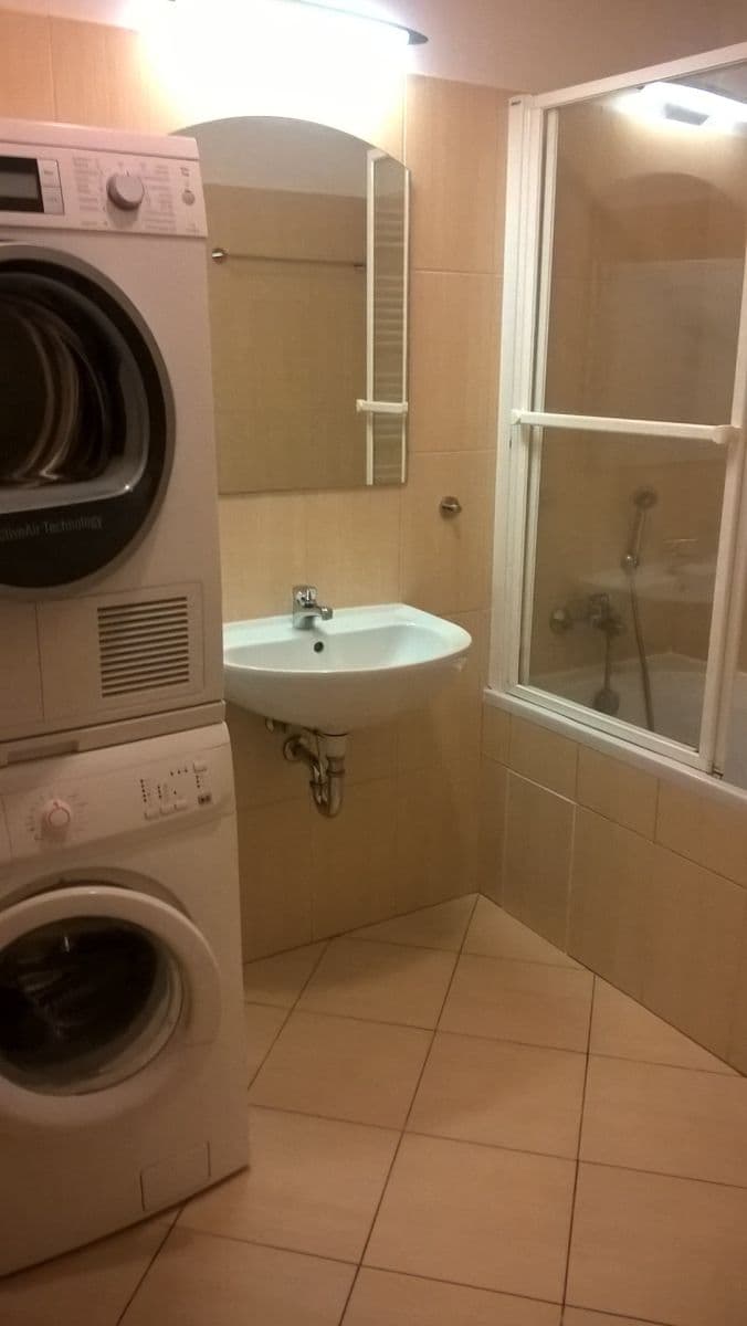 Pronájem bytu 3+kk 84 m², Na Neklance, Praha, Praha Pronájem bytu 3+kk 84 m², Na Neklance, Praha, Praha