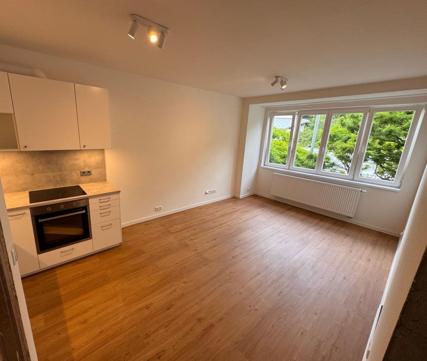Pronájem bytu 2+kk 46 m², Střížkovská, Praha, Praha Pronájem bytu 2+kk 46 m², Střížkovská, Praha, Praha