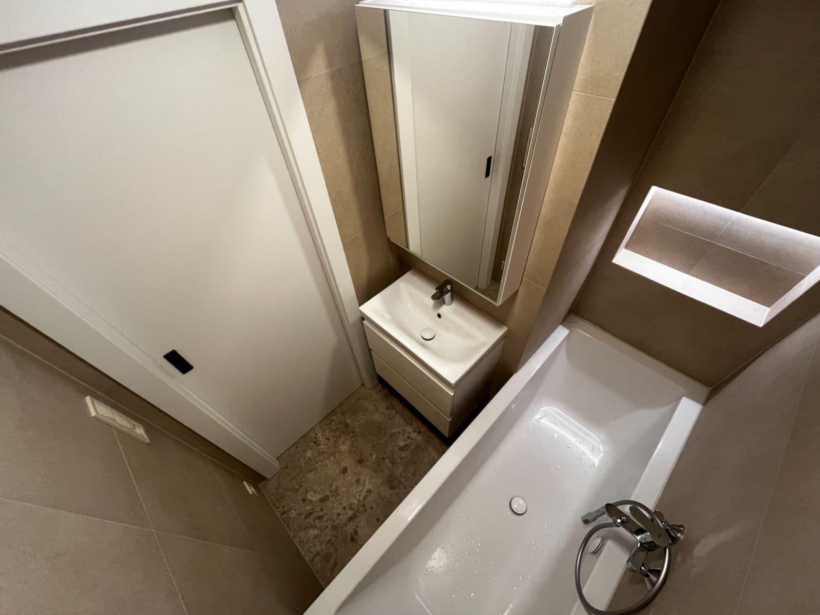 Pronájem bytu 3+1 65 m², Křimická, Plzeň, Plzeňský kraj Pronájem bytu 3+1 65 m², Křimická, Plzeň, Plzeňský kraj