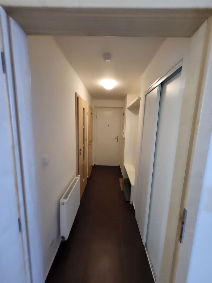 Pronájem bytu 2+kk 55 m², Osadní, Praha, Praha Pronájem bytu 2+kk 55 m², Osadní, Praha, Praha