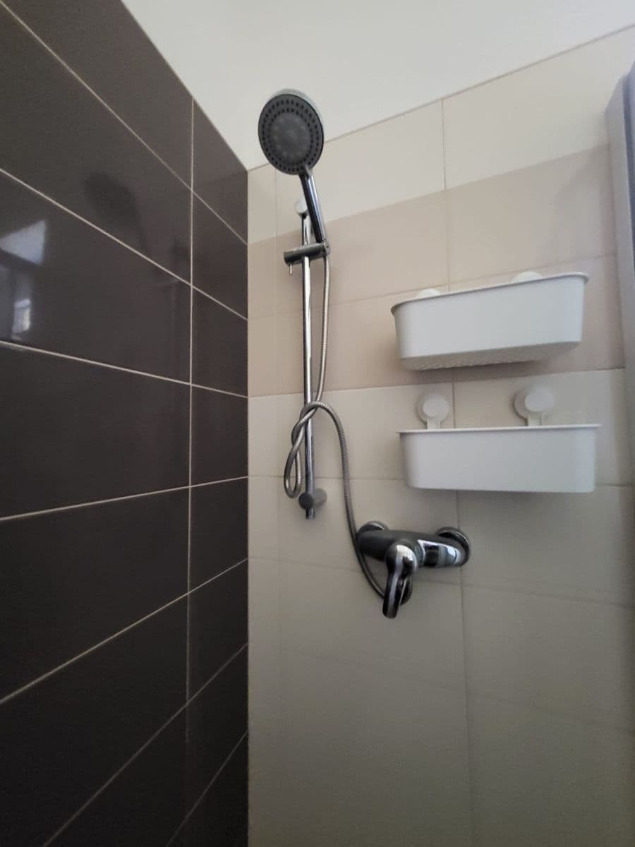 Pronájem bytu 2+kk 55 m², Osadní, Praha, Praha Pronájem bytu 2+kk 55 m², Osadní, Praha, Praha