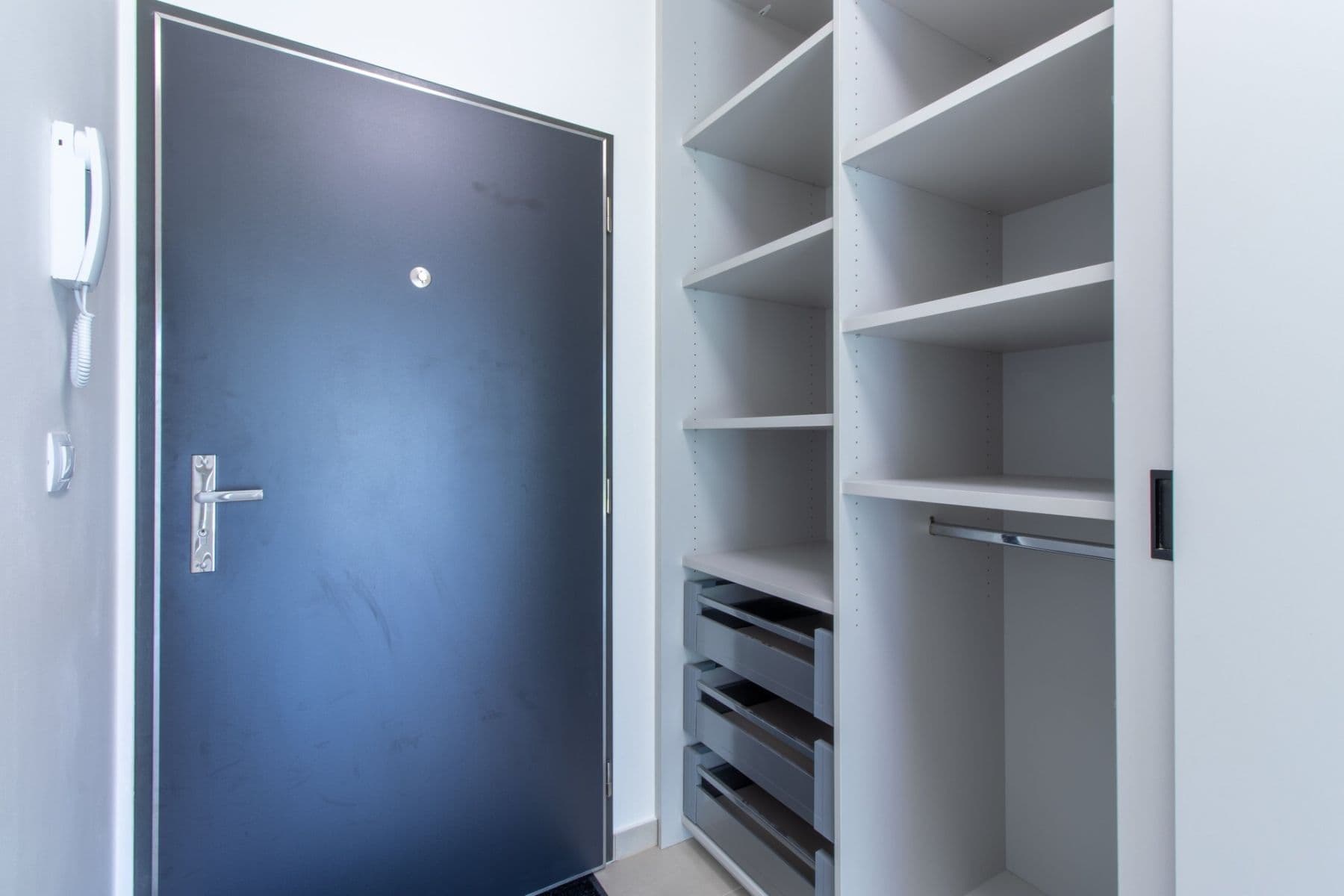 Pronájem bytu 1+kk 30 m², Bohumila Landy, Kladno, Středočeský kraj Pronájem bytu 1+kk 30 m², Bohumila Landy, Kladno, Středočeský kraj