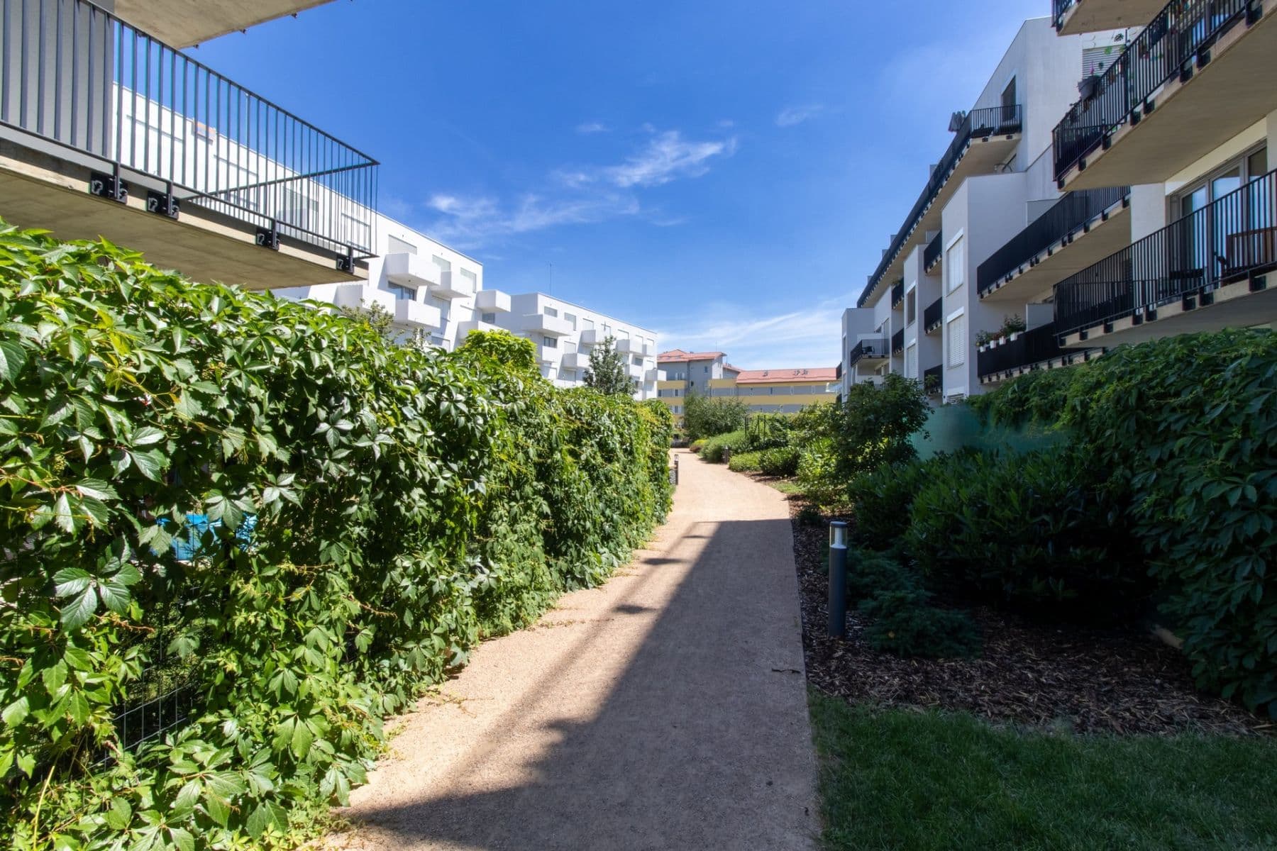 Pronájem bytu 1+kk 30 m², Bohumila Landy, Kladno, Středočeský kraj Pronájem bytu 1+kk 30 m², Bohumila Landy, Kladno, Středočeský kraj