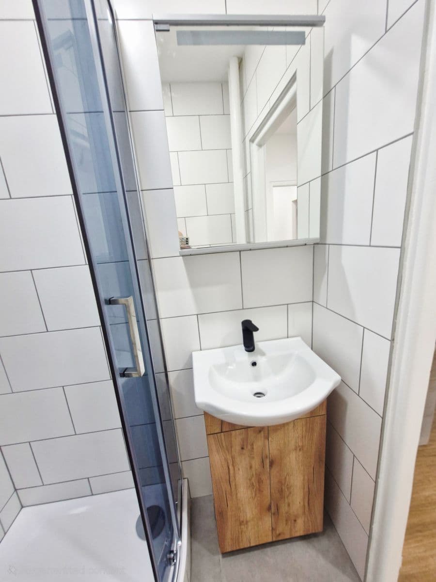Pronájem bytu 2+1 52 m², Na Vrcholu, Praha, Praha Pronájem bytu 2+1 52 m², Na Vrcholu, Praha, Praha