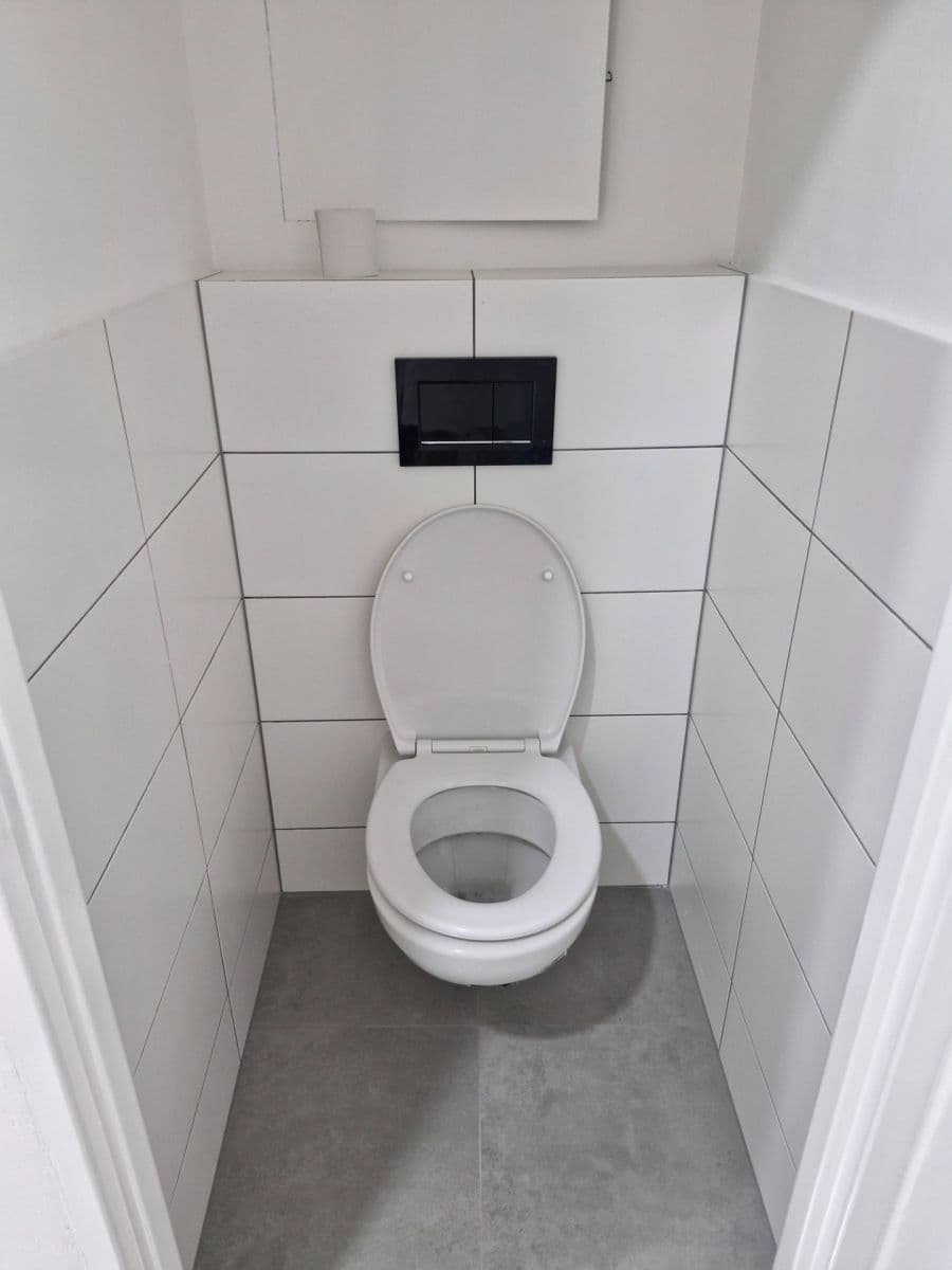 Pronájem bytu 2+1 52 m², Na Vrcholu, Praha, Praha Pronájem bytu 2+1 52 m², Na Vrcholu, Praha, Praha