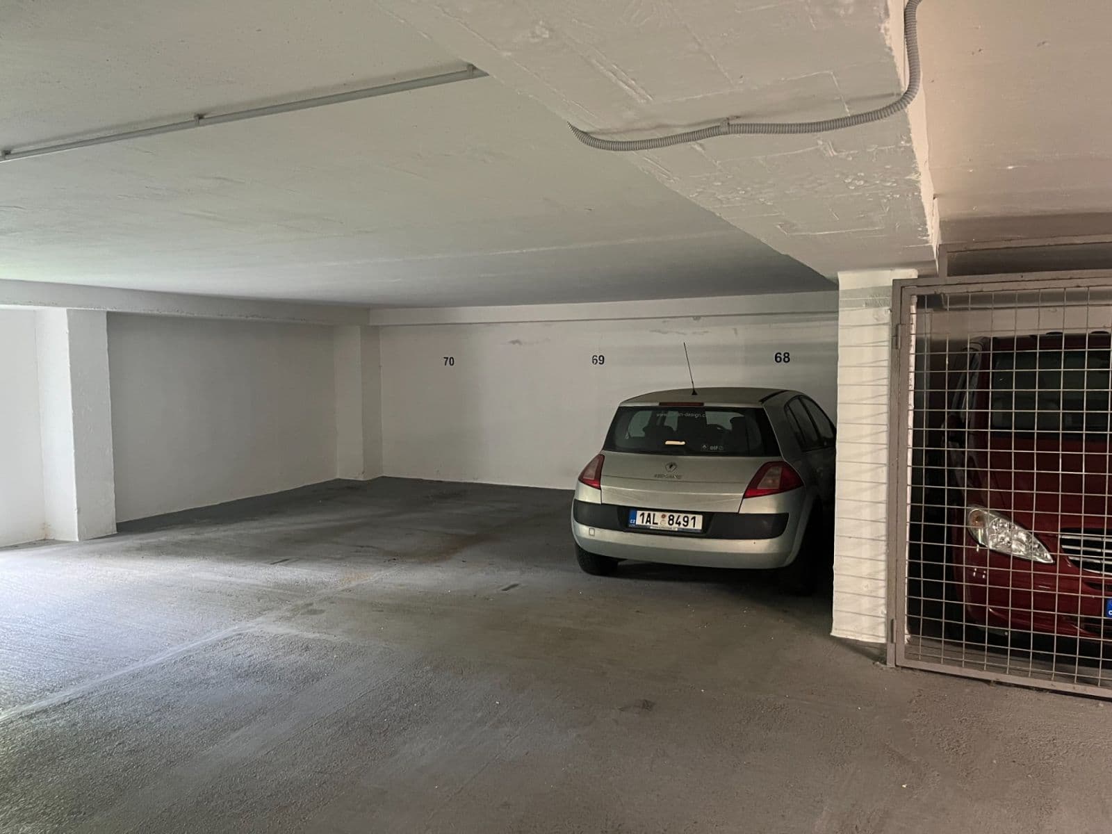 Prodej garáže 12 m², Pod Klaudiánkou, Praha, Praha Prodej garáže 12 m², Pod Klaudiánkou, Praha, Praha