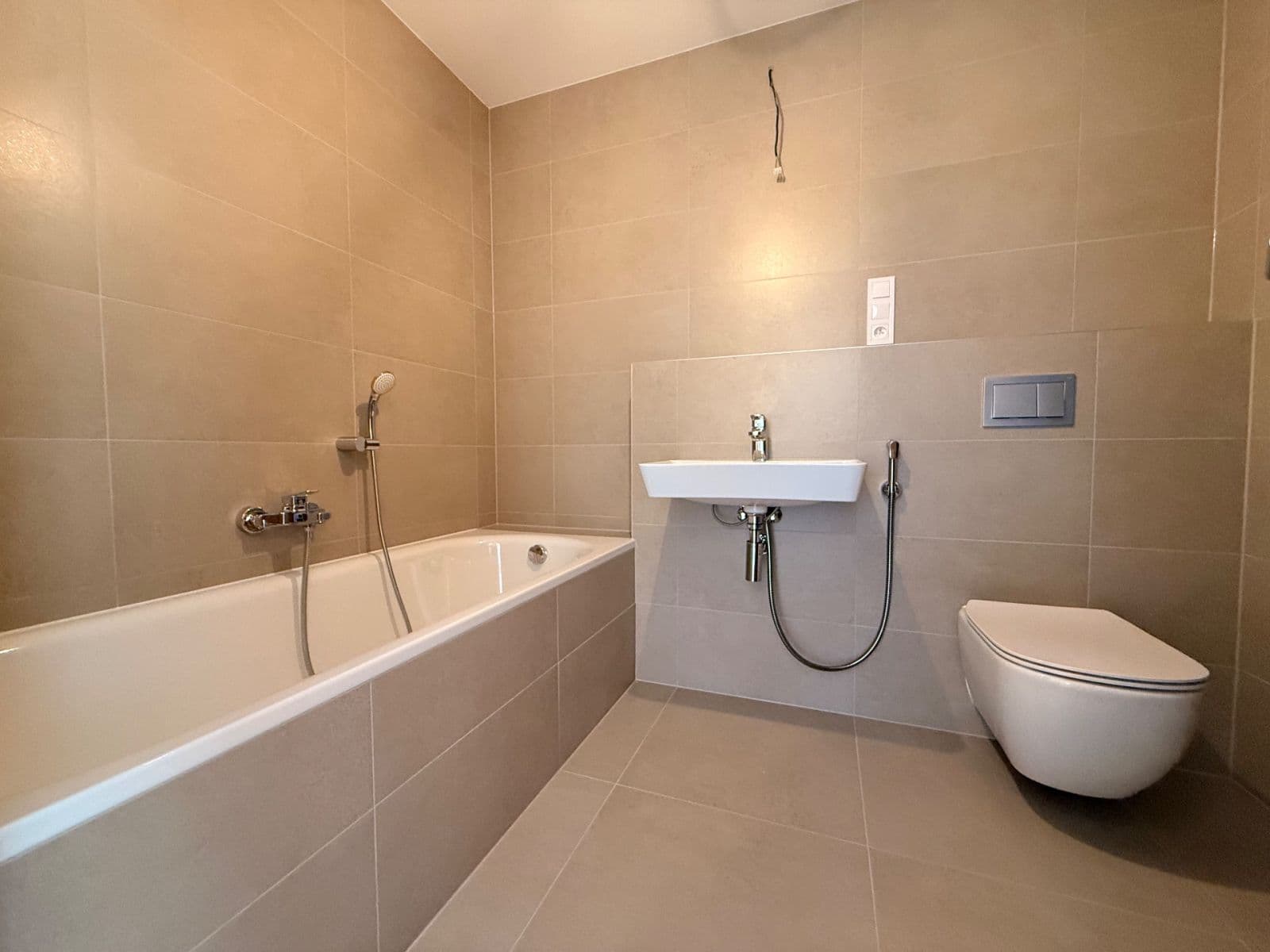 Pronájem bytu 4+kk 77 m², Hartigova, Praha, Praha Pronájem bytu 4+kk 77 m², Hartigova, Praha, Praha