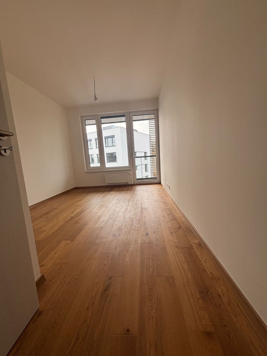 Pronájem bytu 2+kk 52 m², Komárkova, Praha, Praha Pronájem bytu 2+kk 52 m², Komárkova, Praha, Praha