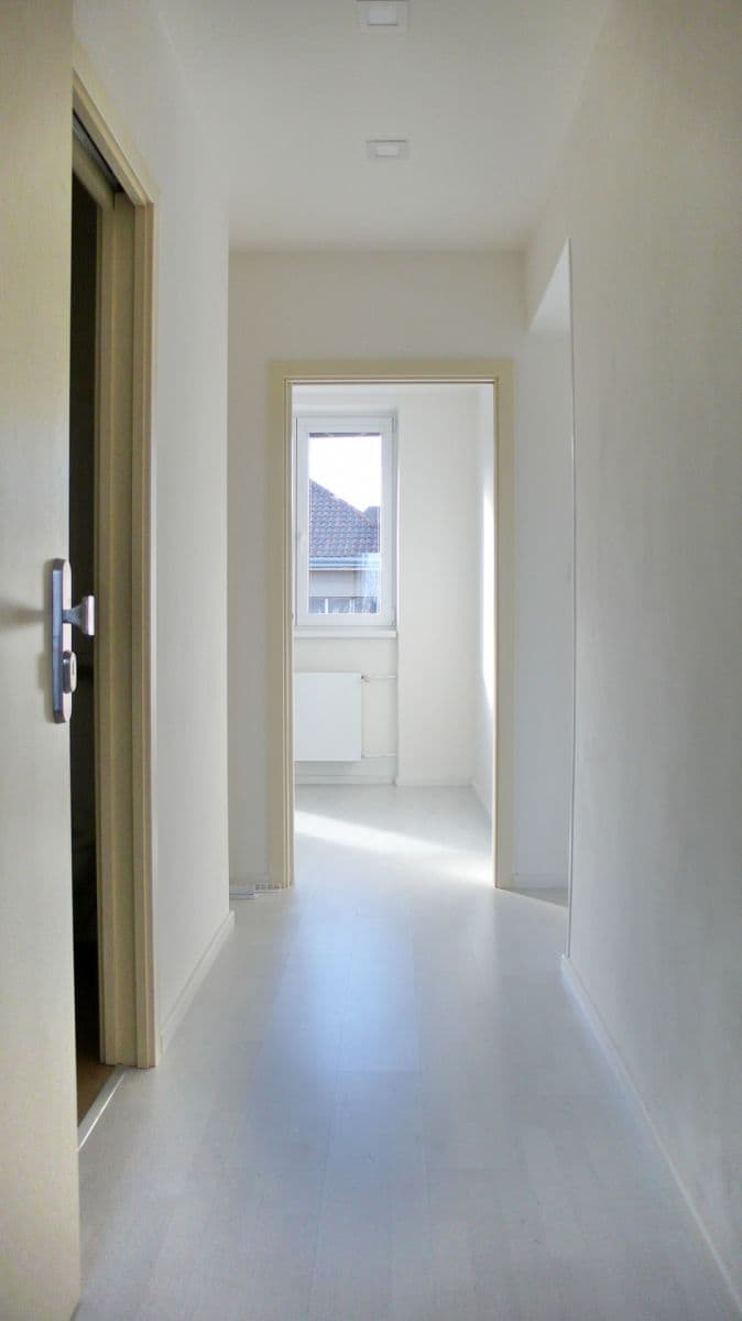 Pronájem bytu 2+kk 40 m², Čínská, Praha, Praha Pronájem bytu 2+kk 40 m², Čínská, Praha, Praha