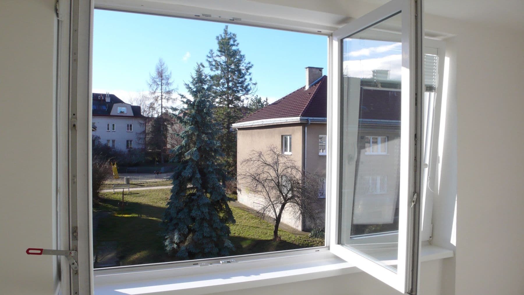 Pronájem bytu 2+kk 40 m², Čínská, Praha, Praha Pronájem bytu 2+kk 40 m², Čínská, Praha, Praha