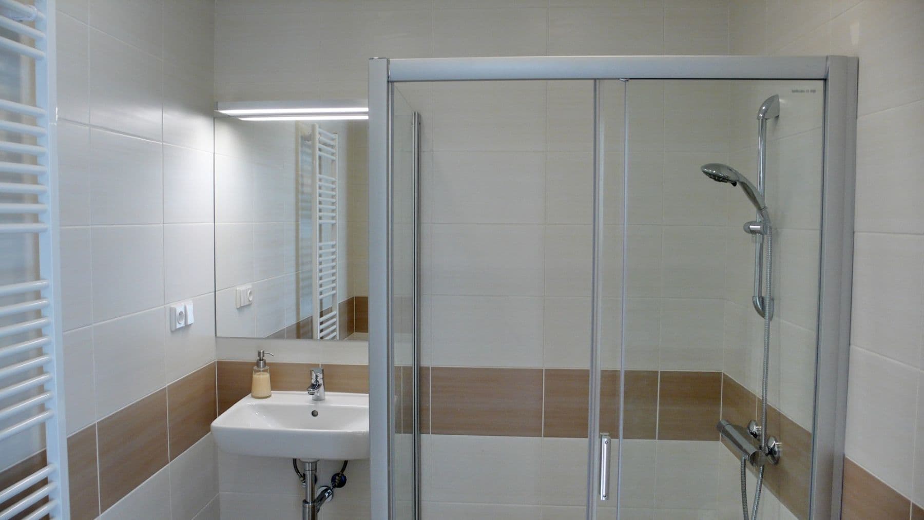 Pronájem bytu 2+kk 40 m², Čínská, Praha, Praha Pronájem bytu 2+kk 40 m², Čínská, Praha, Praha