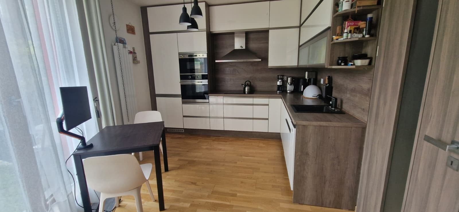 Pronájem bytu 1+kk 36 m², Olgy Havlové, Praha, Praha Pronájem bytu 1+kk 36 m², Olgy Havlové, Praha, Praha