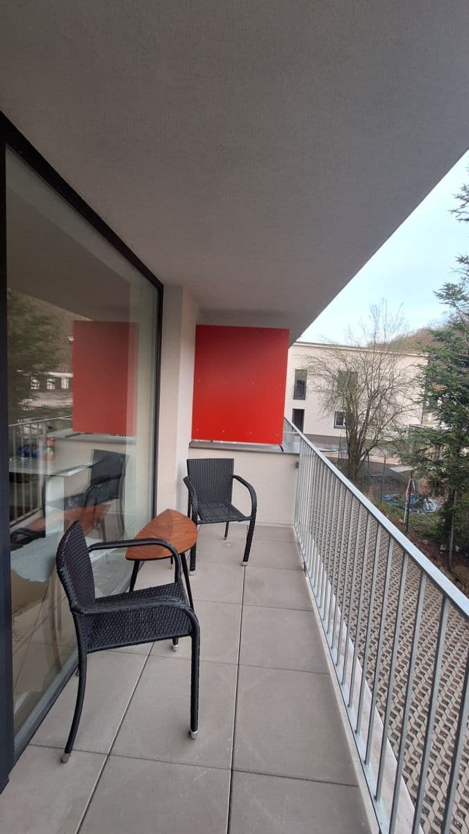 Pronájem bytu 2+kk 48 m², Na Horkách, Kralupy nad Vltavou, Středočeský kraj Pronájem bytu 2+kk 48 m², Na Horkách, Kralupy nad Vltavou, Středočeský kraj