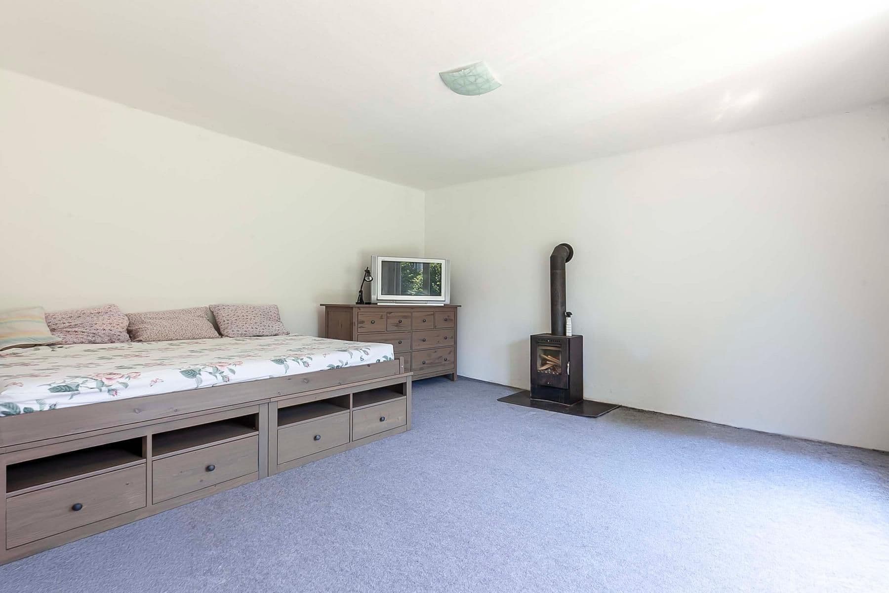 Prodej domu 250 m², pozemek 1.555 m², Doubravčice, Středočeský kraj Prodej domu 250 m², pozemek 1.555 m², Doubravčice, Středočeský kraj