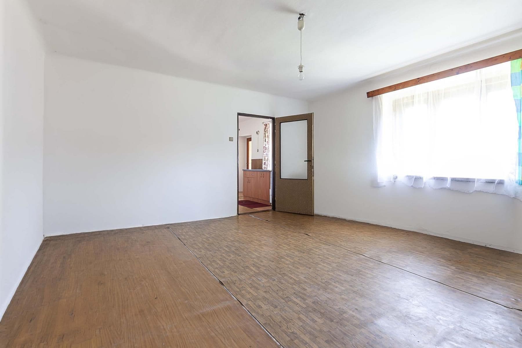 Prodej domu 250 m², pozemek 1.555 m², Doubravčice, Středočeský kraj Prodej domu 250 m², pozemek 1.555 m², Doubravčice, Středočeský kraj