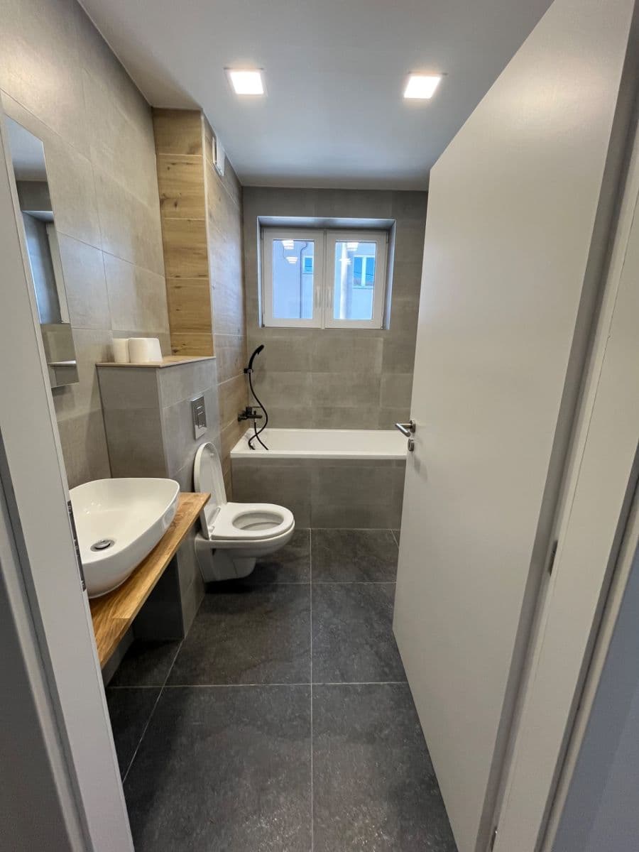 Pronájem bytu 2+kk 39 m², Hany Kvapilové, Ostrava, Moravskoslezský kraj Pronájem bytu 2+kk 39 m², Hany Kvapilové, Ostrava, Moravskoslezský kraj