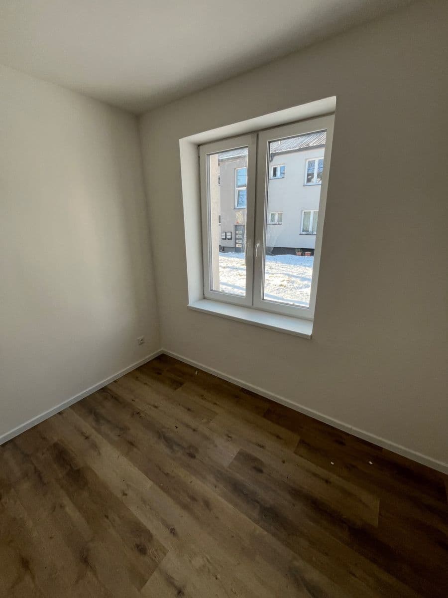 Pronájem bytu 2+kk 39 m², Hany Kvapilové, Ostrava, Moravskoslezský kraj Pronájem bytu 2+kk 39 m², Hany Kvapilové, Ostrava, Moravskoslezský kraj