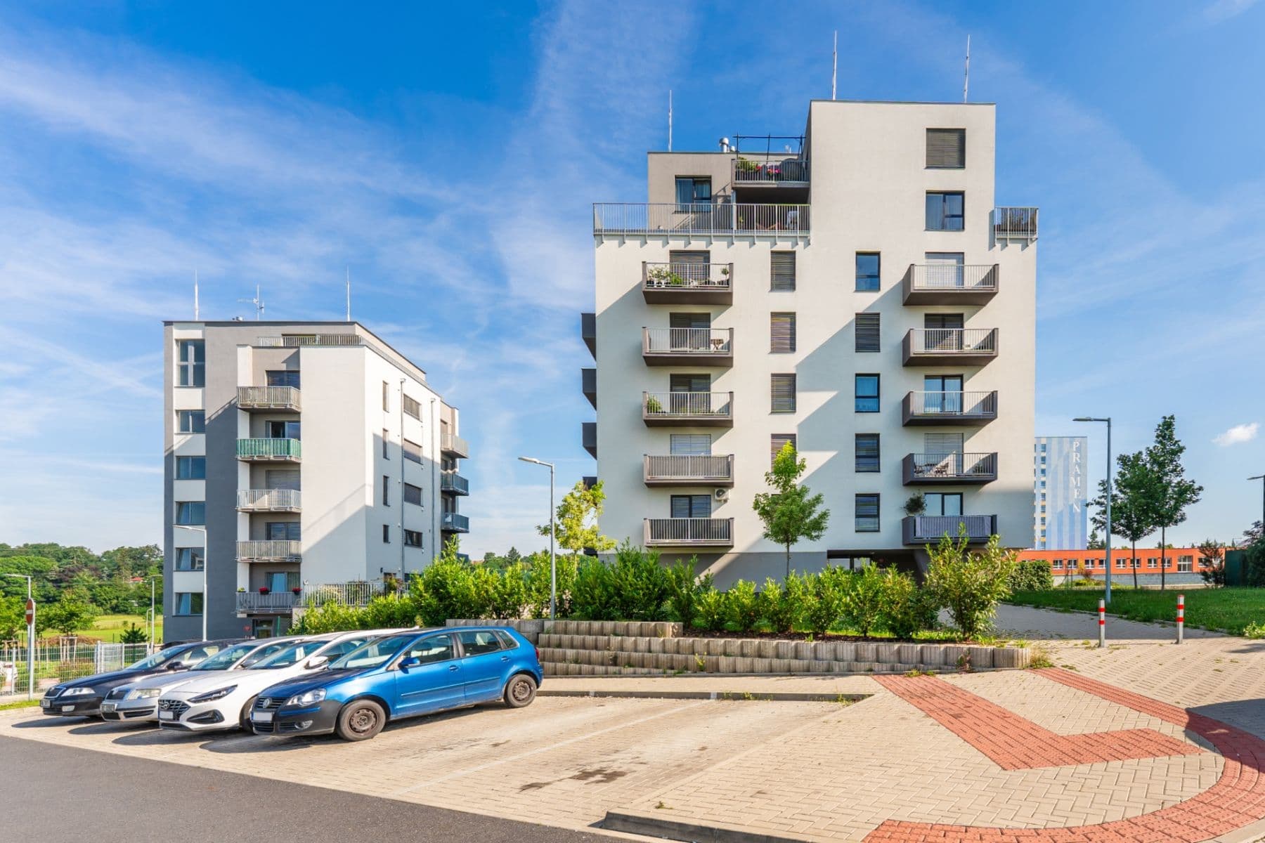 Prodej bytu 1+kk 27 m², Za černým mostem, Praha, Praha Prodej bytu 1+kk 27 m², Za černým mostem, Praha, Praha