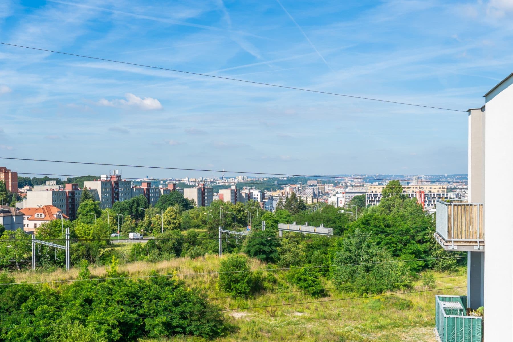 Prodej bytu 1+kk 27 m², Za černým mostem, Praha, Praha Prodej bytu 1+kk 27 m², Za černým mostem, Praha, Praha