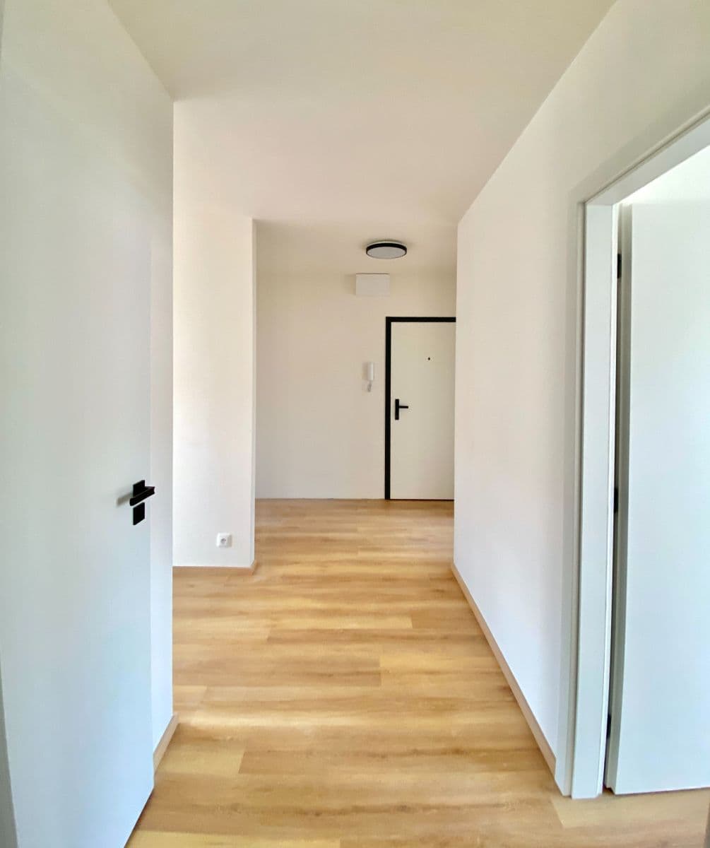 Pronájem bytu 3+kk 69 m², Přímětická, Praha, Praha Pronájem bytu 3+kk 69 m², Přímětická, Praha, Praha