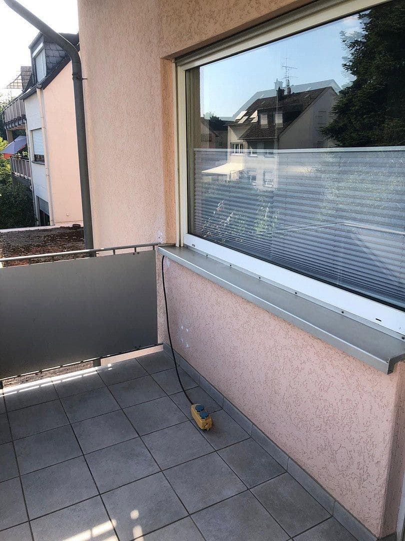 Pronájem bytu 3+1 68 m², Trier, Porýní-Falc Pronájem bytu 3+1 68 m², Trier, Porýní-Falc