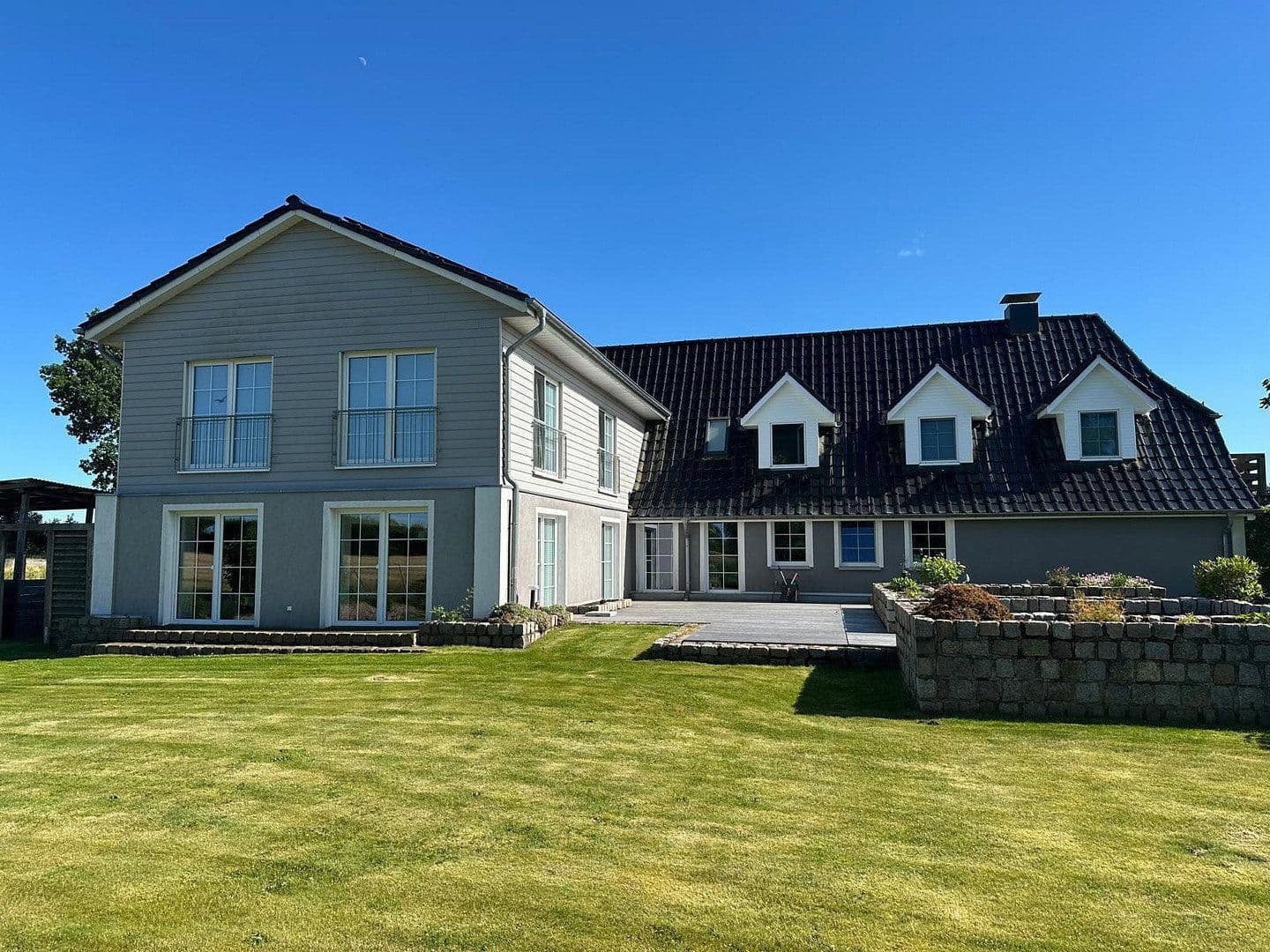 Prodej domu 354 m², pozemek 7.940 m², Großsolt, Šlesvicko-Holštýnsko Prodej domu 354 m², pozemek 7.940 m², Großsolt, Šlesvicko-Holštýnsko