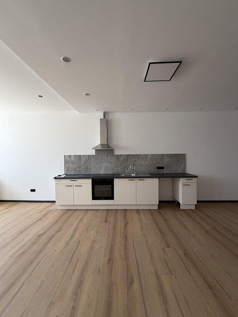 Pronájem bytu 2+1 77 m², Wormser Str. 5, Grünstadt, Porýní-Falc Pronájem bytu 2+1 77 m², Wormser Str. 5, Grünstadt, Porýní-Falc