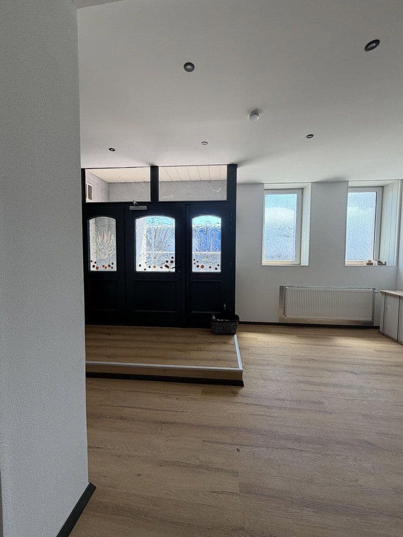 Pronájem bytu 2+1 77 m², Wormser Str. 5, Grünstadt, Porýní-Falc Pronájem bytu 2+1 77 m², Wormser Str. 5, Grünstadt, Porýní-Falc